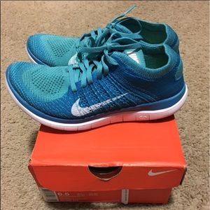 Nike flyknit run sneakers